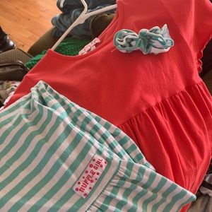 Ruffle Girl Coral/Teal Capri Set